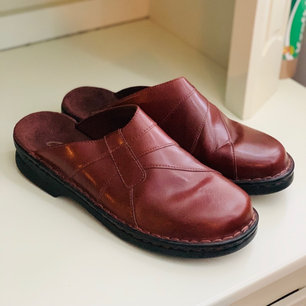 NEW Clark’s LEATHER Brown